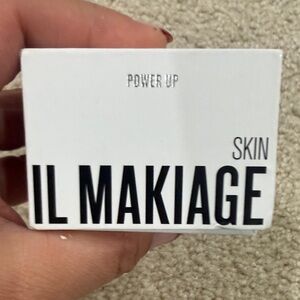 IL MAKIAGE Skin Power Up White Box